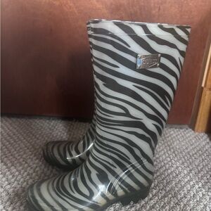 Guess Zebra Print Rain Boots